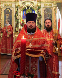 Архиепископ Ростислав совершил Божественную литургию в Свято-Троицкой церкви г. Томска