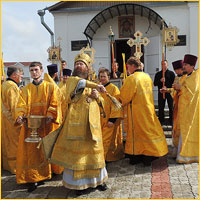 Митрополит Ростислав совершил Божественную литургию в с.Коларово