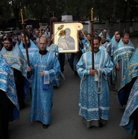 Томск встретил список с чудотворной иконы Божией Матери «Троеручица», доставленный со Святой Горы Афон