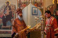 Томский монастырь отметил престольный праздник архиерейским богослужением
