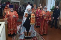 Северный придел Свято-Троицкой церкви отметил престольный праздник архиерейским богослужением