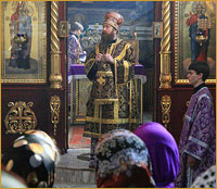 Архиепископ Ростислав совершил Божественную литургию в Петропавловском соборе г.Томска